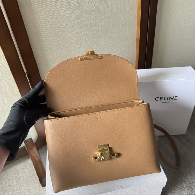 Ce1i*e kelly bags